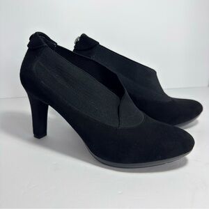Anne Klein Black Suede Women's Heels